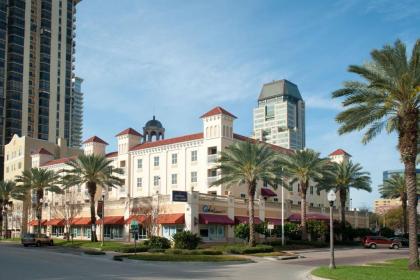 Hampton Inn  Suites St. PetersburgDowntown St Petersburg Florida